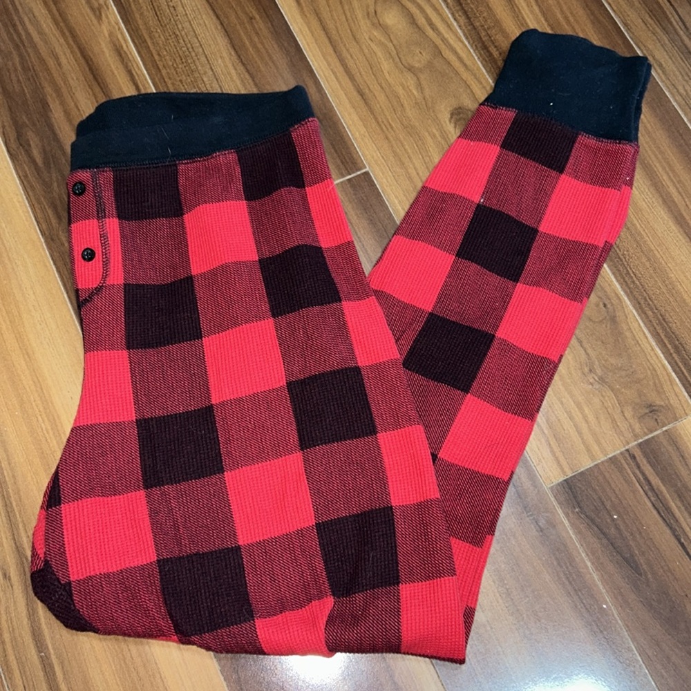 Large Old Navy Red Black Plaid Thermal Pajama Leggings Pants